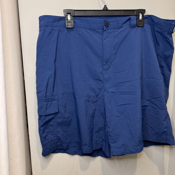 Men's Columbia Omni-Shade Shorts 42W - Navy Blue - Cargo Pocket - Good Preowned - Picture 2 of 7